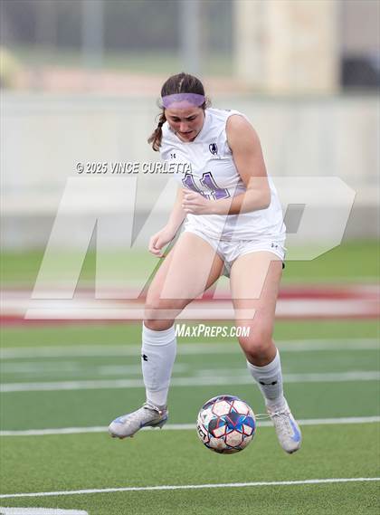 Thumbnail 2 in Cedar Park vs. Pieper (UIL 5A Soccer Regional Final) photogallery.