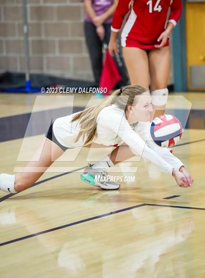 Thumbnail 2 in Regis Jesuit vs Monarch (Dakota Ridge Varsity Tournament) photogallery.