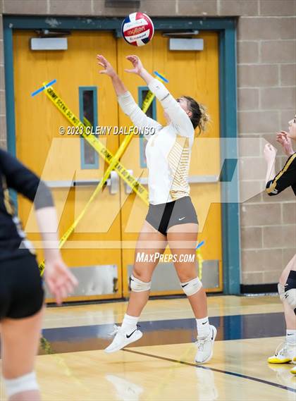 Thumbnail 3 in Regis Jesuit vs Monarch (Dakota Ridge Varsity Tournament) photogallery.