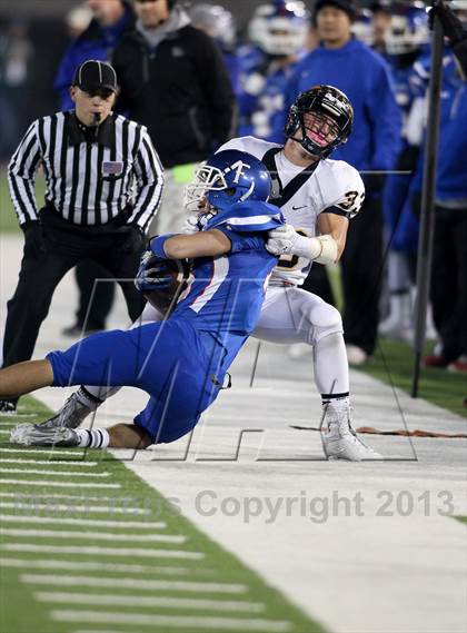 Thumbnail 3 in Oak Ridge vs. Folsom (CIF SJS D1 Final) photogallery.