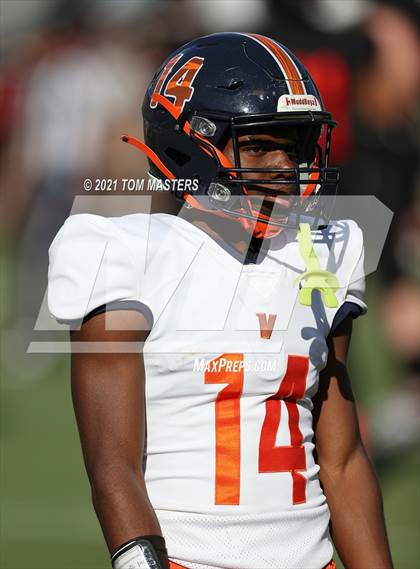 Thumbnail 2 in Zebulon B. Vance vs. Rolesville (NCHSAA 4AA Final) photogallery.