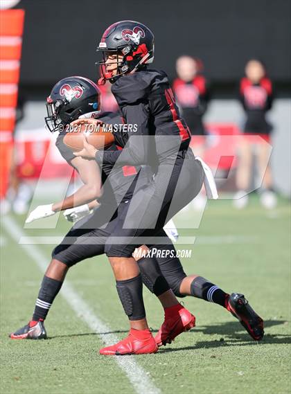 Thumbnail 1 in Zebulon B. Vance vs. Rolesville (NCHSAA 4AA Final) photogallery.