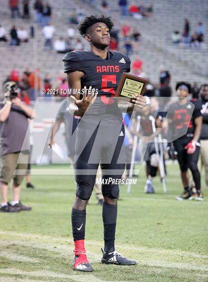 Thumbnail 2 in Zebulon B. Vance vs. Rolesville (NCHSAA 4AA Final) photogallery.