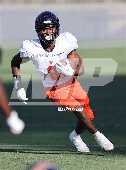 Thumbnail 1 in Zebulon B. Vance vs. Rolesville (NCHSAA 4AA Final) photogallery.