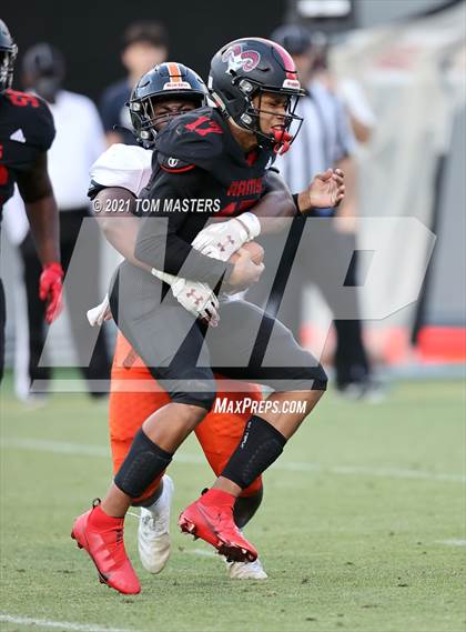 Thumbnail 3 in Zebulon B. Vance vs. Rolesville (NCHSAA 4AA Final) photogallery.