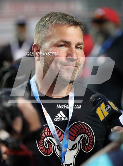 Thumbnail 2 in Zebulon B. Vance vs. Rolesville (NCHSAA 4AA Final) photogallery.