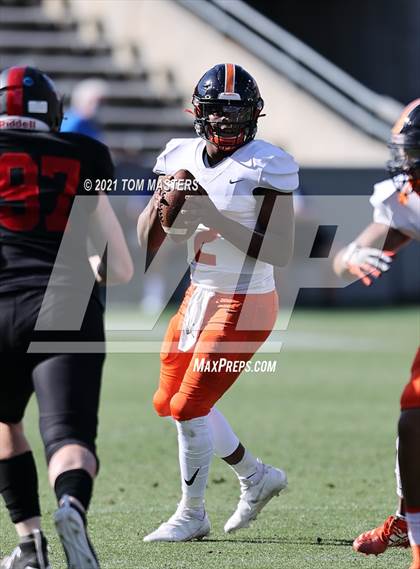 Thumbnail 1 in Zebulon B. Vance vs. Rolesville (NCHSAA 4AA Final) photogallery.