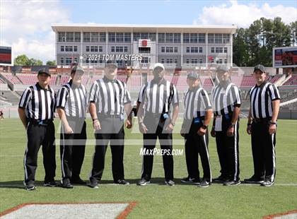 Thumbnail 3 in Zebulon B. Vance vs. Rolesville (NCHSAA 4AA Final) photogallery.