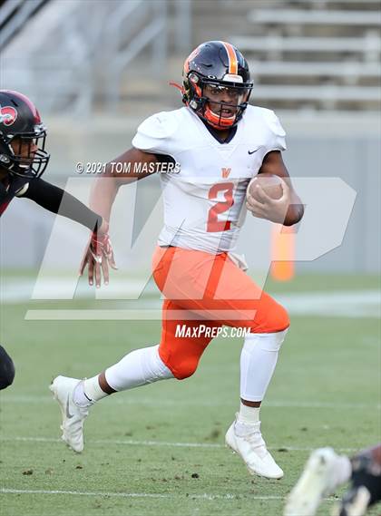 Thumbnail 1 in Zebulon B. Vance vs. Rolesville (NCHSAA 4AA Final) photogallery.