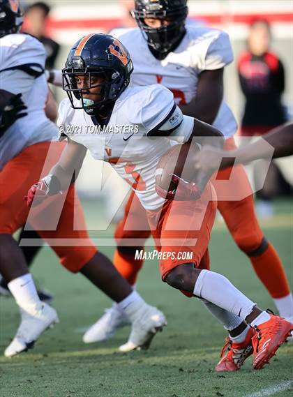 Thumbnail 1 in Zebulon B. Vance vs. Rolesville (NCHSAA 4AA Final) photogallery.