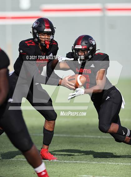 Thumbnail 2 in Zebulon B. Vance vs. Rolesville (NCHSAA 4AA Final) photogallery.