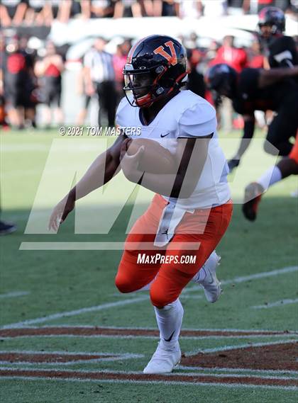 Thumbnail 3 in Zebulon B. Vance vs. Rolesville (NCHSAA 4AA Final) photogallery.