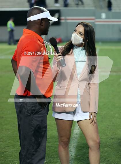 Thumbnail 1 in Zebulon B. Vance vs. Rolesville (NCHSAA 4AA Final) photogallery.