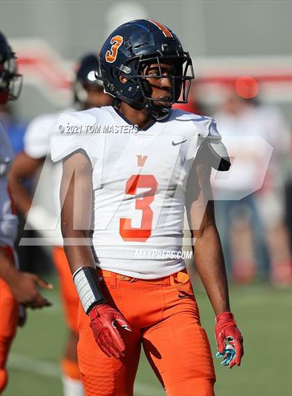 Thumbnail 3 in Zebulon B. Vance vs. Rolesville (NCHSAA 4AA Final) photogallery.