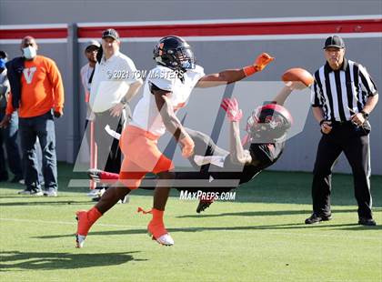 Thumbnail 1 in Zebulon B. Vance vs. Rolesville (NCHSAA 4AA Final) photogallery.
