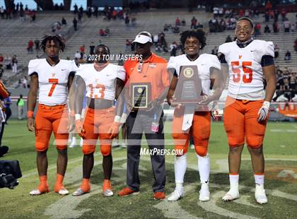 Thumbnail 1 in Zebulon B. Vance vs. Rolesville (NCHSAA 4AA Final) photogallery.