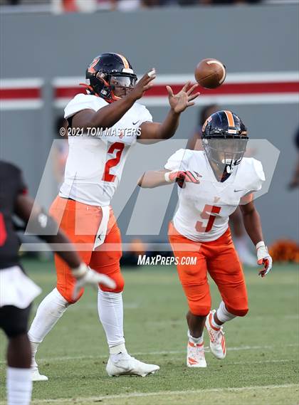 Thumbnail 2 in Zebulon B. Vance vs. Rolesville (NCHSAA 4AA Final) photogallery.