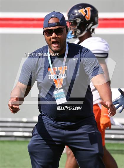 Thumbnail 2 in Zebulon B. Vance vs. Rolesville (NCHSAA 4AA Final) photogallery.