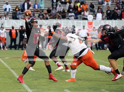 Thumbnail 2 in Zebulon B. Vance vs. Rolesville (NCHSAA 4AA Final) photogallery.