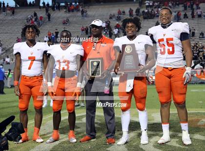 Thumbnail 3 in Zebulon B. Vance vs. Rolesville (NCHSAA 4AA Final) photogallery.