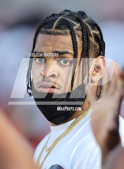 Thumbnail 3 in Zebulon B. Vance vs. Rolesville (NCHSAA 4AA Final) photogallery.