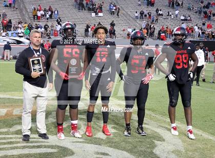 Thumbnail 2 in Zebulon B. Vance vs. Rolesville (NCHSAA 4AA Final) photogallery.