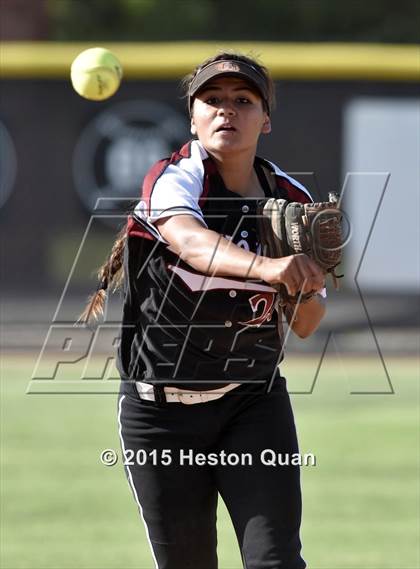 Thumbnail 1 in El Modena @ Canyon photogallery.