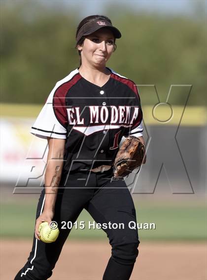 Thumbnail 1 in El Modena @ Canyon photogallery.