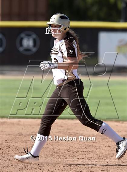 Thumbnail 1 in El Modena @ Canyon photogallery.