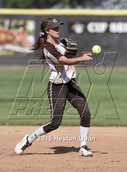 Thumbnail 1 in El Modena @ Canyon photogallery.