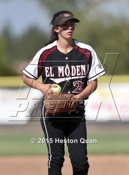 Thumbnail 1 in El Modena @ Canyon photogallery.