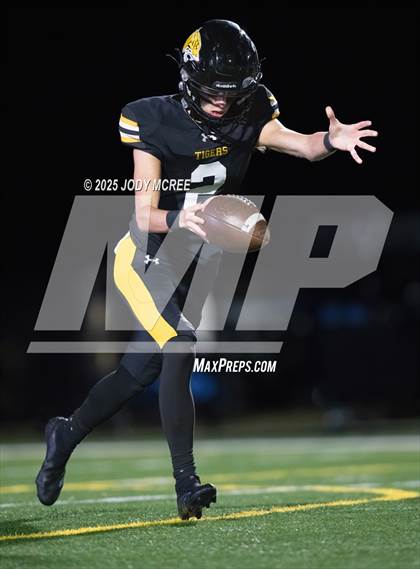 Thumbnail 1 in DeSoto Central @ Hernando photogallery.