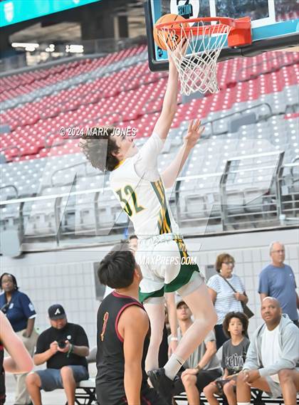 Thumbnail 3 in San Tan Charter vs. Clovis West (Section 7) photogallery.