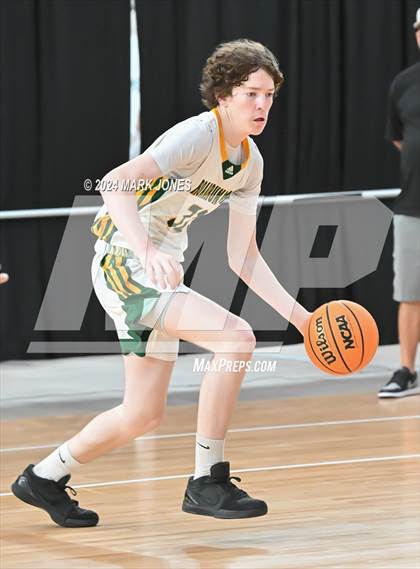 Thumbnail 3 in San Tan Charter vs. Clovis West (Section 7) photogallery.