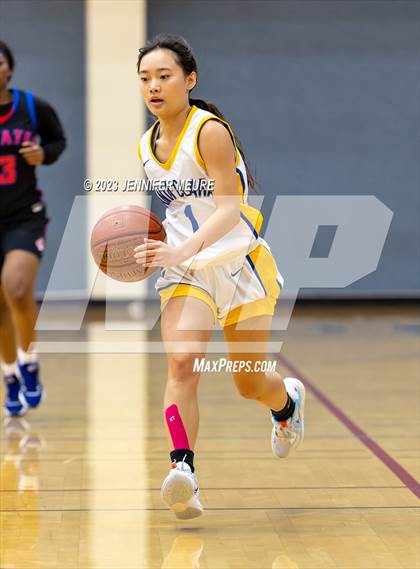 Thumbnail 1 in San Leandro vs. Santa Clara photogallery.
