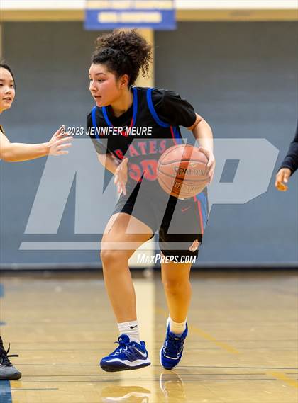 Thumbnail 3 in San Leandro vs. Santa Clara photogallery.