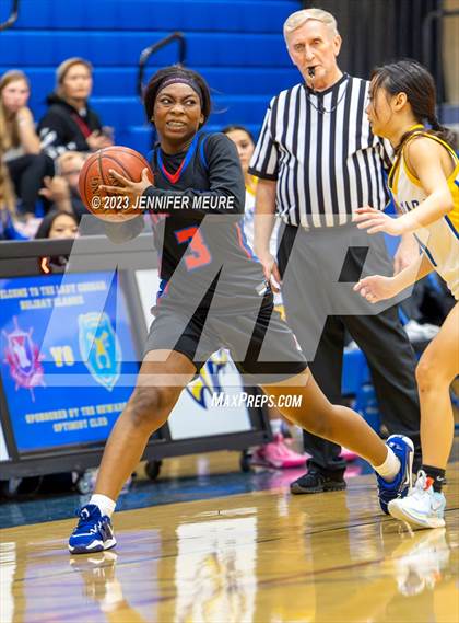 Thumbnail 2 in San Leandro vs. Santa Clara photogallery.