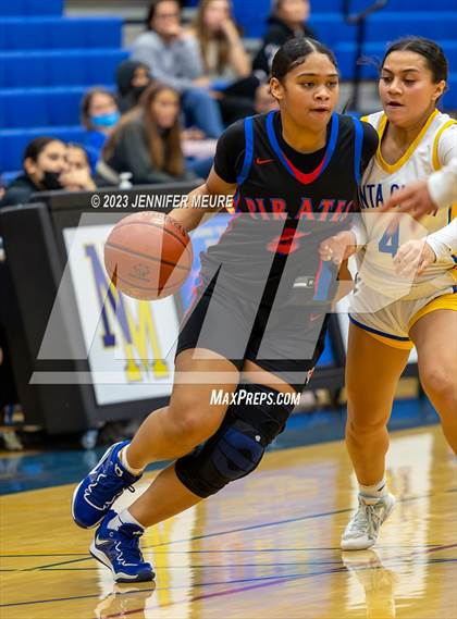 Thumbnail 3 in San Leandro vs. Santa Clara photogallery.