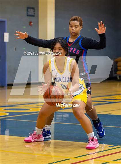 Thumbnail 3 in San Leandro vs. Santa Clara photogallery.
