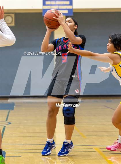 Thumbnail 2 in San Leandro vs. Santa Clara photogallery.