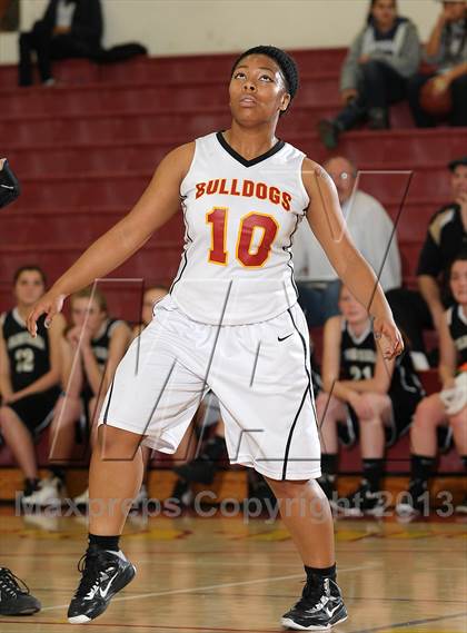 Thumbnail 3 in Golden Sierra @ Encina Prep photogallery.