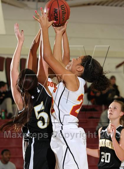 Thumbnail 2 in Golden Sierra @ Encina Prep photogallery.