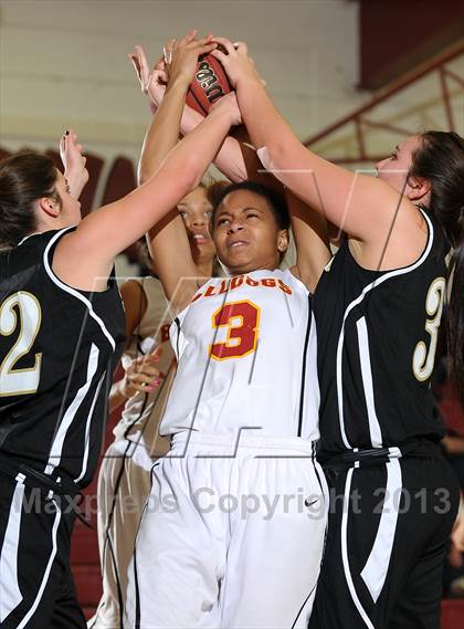Thumbnail 2 in Golden Sierra @ Encina Prep photogallery.