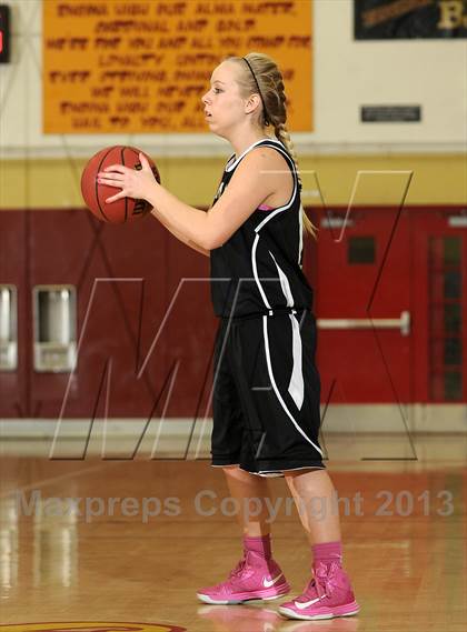 Thumbnail 1 in Golden Sierra @ Encina Prep photogallery.