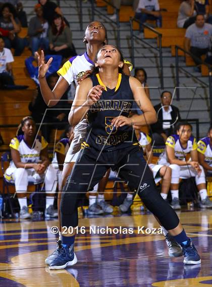 Thumbnail 2 in Warren vs. Lynwood photogallery.