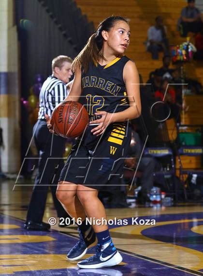 Thumbnail 3 in Warren vs. Lynwood photogallery.