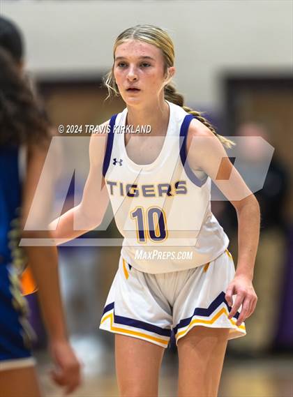 Thumbnail 1 in Moody @ Springville photogallery.