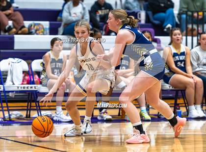 Thumbnail 3 in Moody @ Springville photogallery.