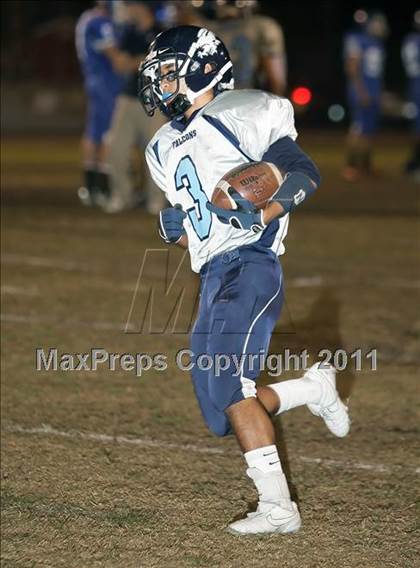 Thumbnail 2 in Crescenta Valley @ Burbank photogallery.