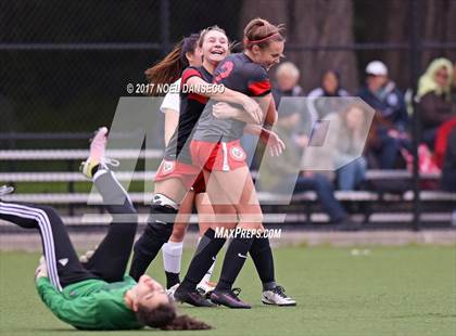 Thumbnail 1 in Urban vs. Marin Academy (CIF NCS 2nd Round Playoff) photogallery.